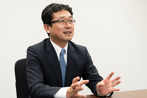     Hideto Yanase, President and COO 